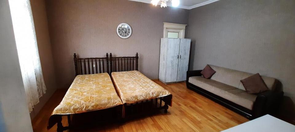 Iren Apartment Batumi Eksteriør bilde