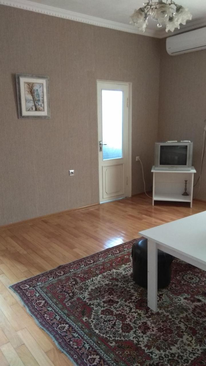 Iren Apartment Batumi Eksteriør bilde