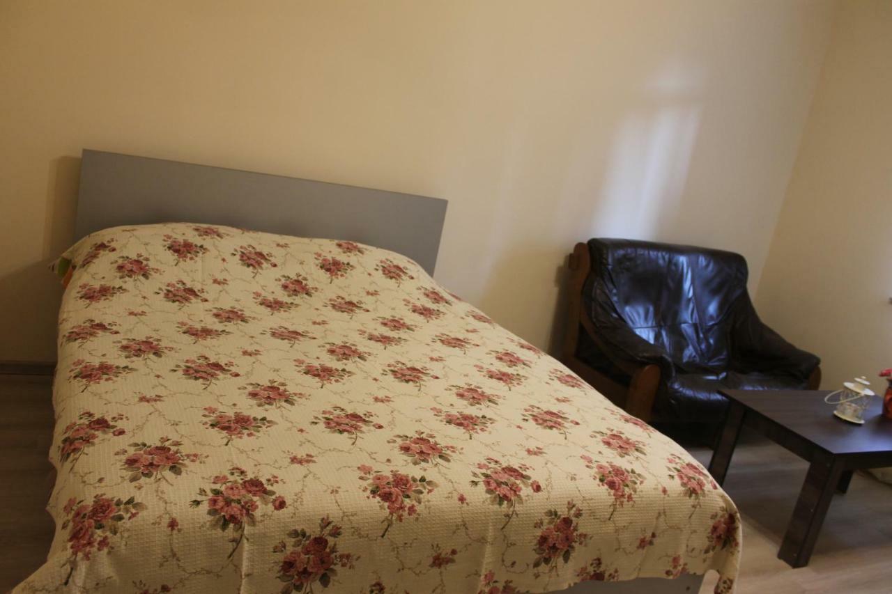 Iren Apartment Batumi Eksteriør bilde